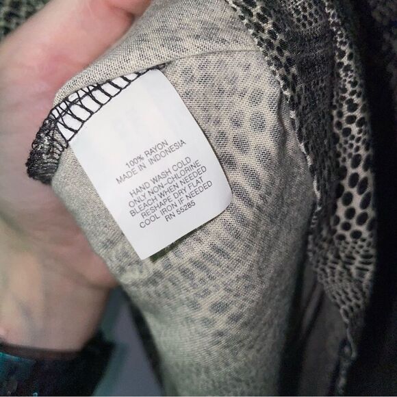 Express Size M Babydoll Blouse Top 3/4 Sleeve Psychedelic Festival Y2K - Picture 5 of 8